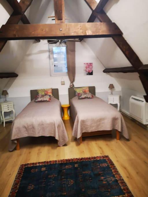 Holiday home Maison Climatisee Avec Jacuzzi A 10 Min De